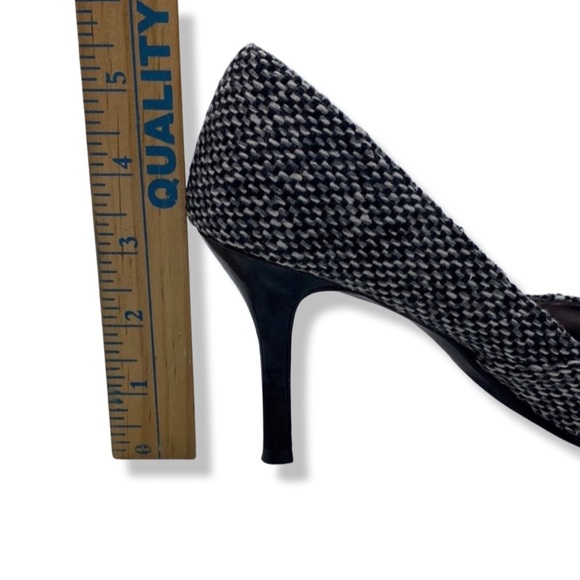Like New - Rampage Maria 5 Stilettos Pumps Black White Tweed Fabric - Size 9 - Picture 8 of 9
